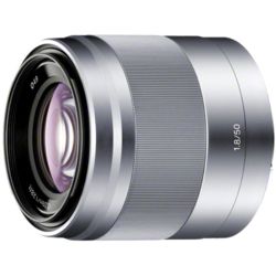 ソニー SONY E 50 mm F 1.8 OSS シルバー Eマウント用 APS-C 単焦点レンズ