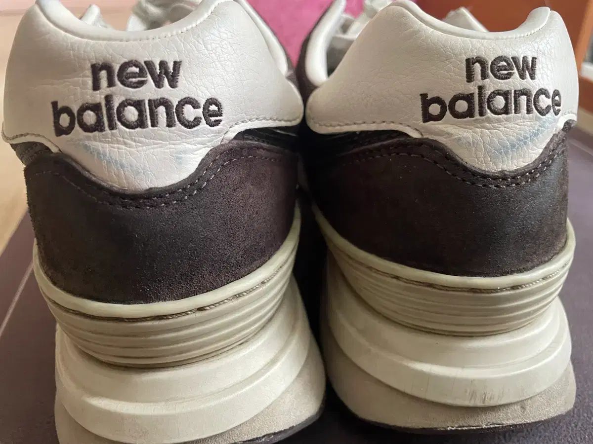 ニュー ンス レガシー ブラウン 260