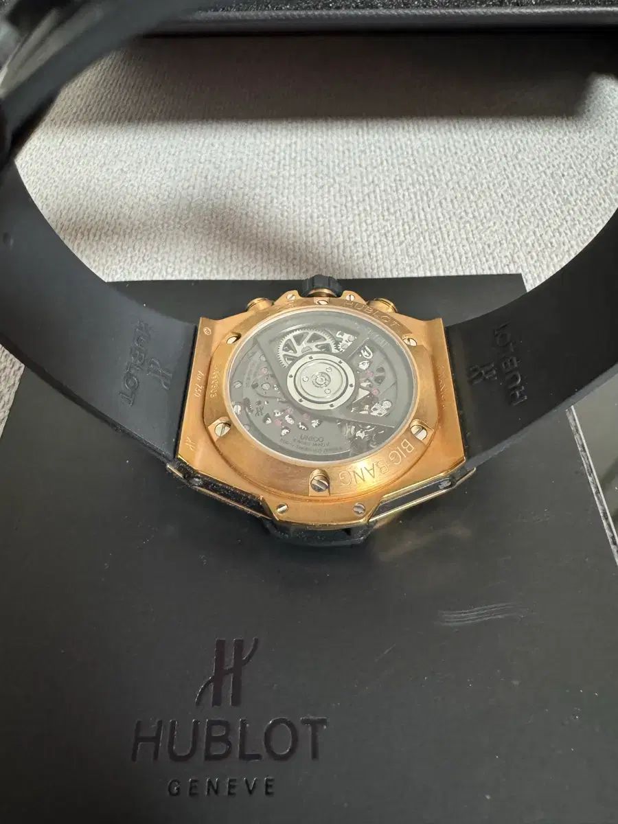  HUBLOT CLASSICAL FUSION ブラウン系 自動巻き時計 腕時計(アナログ)