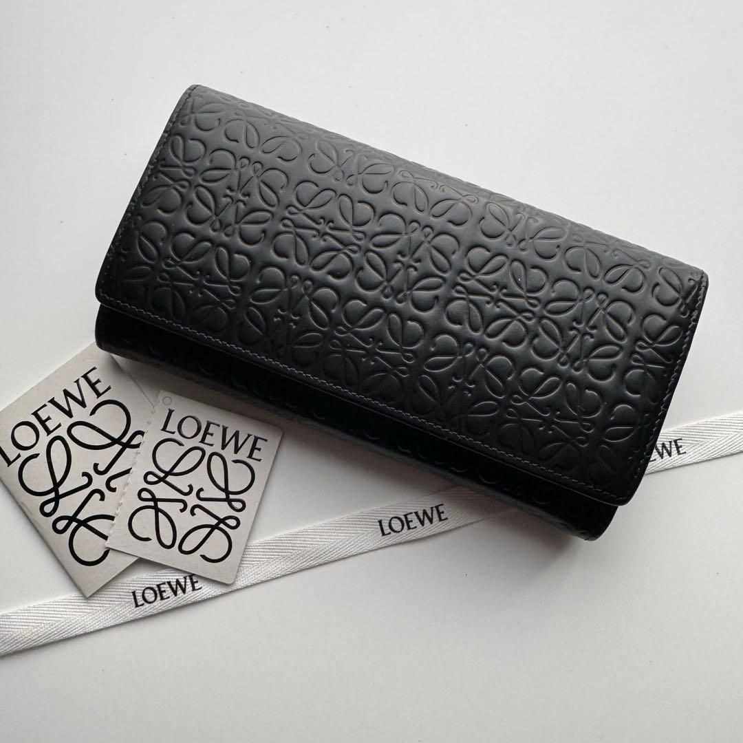 価格 210 LOEWE ロエベ 2つ折り長財布