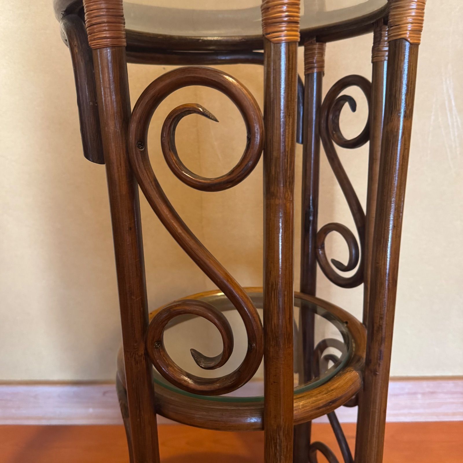 ラタン 3段棚 ラック 昭和レトロ 電話台 花台 飾り棚 籐 収納 ラタン 3段棚 ラック 昭和レトロ 電話台 花台 飾り棚 籐 収納 ラタン 3段