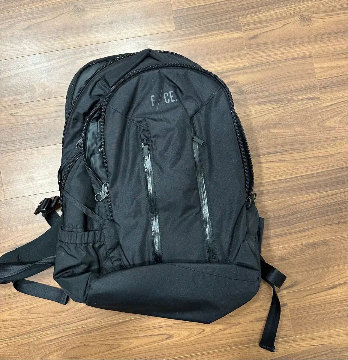 F|CE ブラック バックパック バッグ