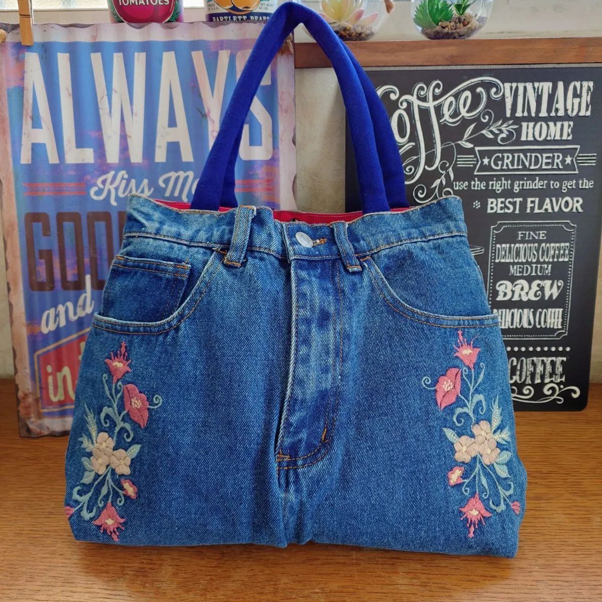 86☆USEDデニムリメイク☆トートバッグ☆フラワー刺繍柄☆ジーパン 