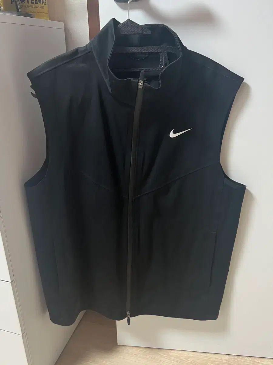 ナイキ ストーム-フィット ADV ゴルフ ベスト XL