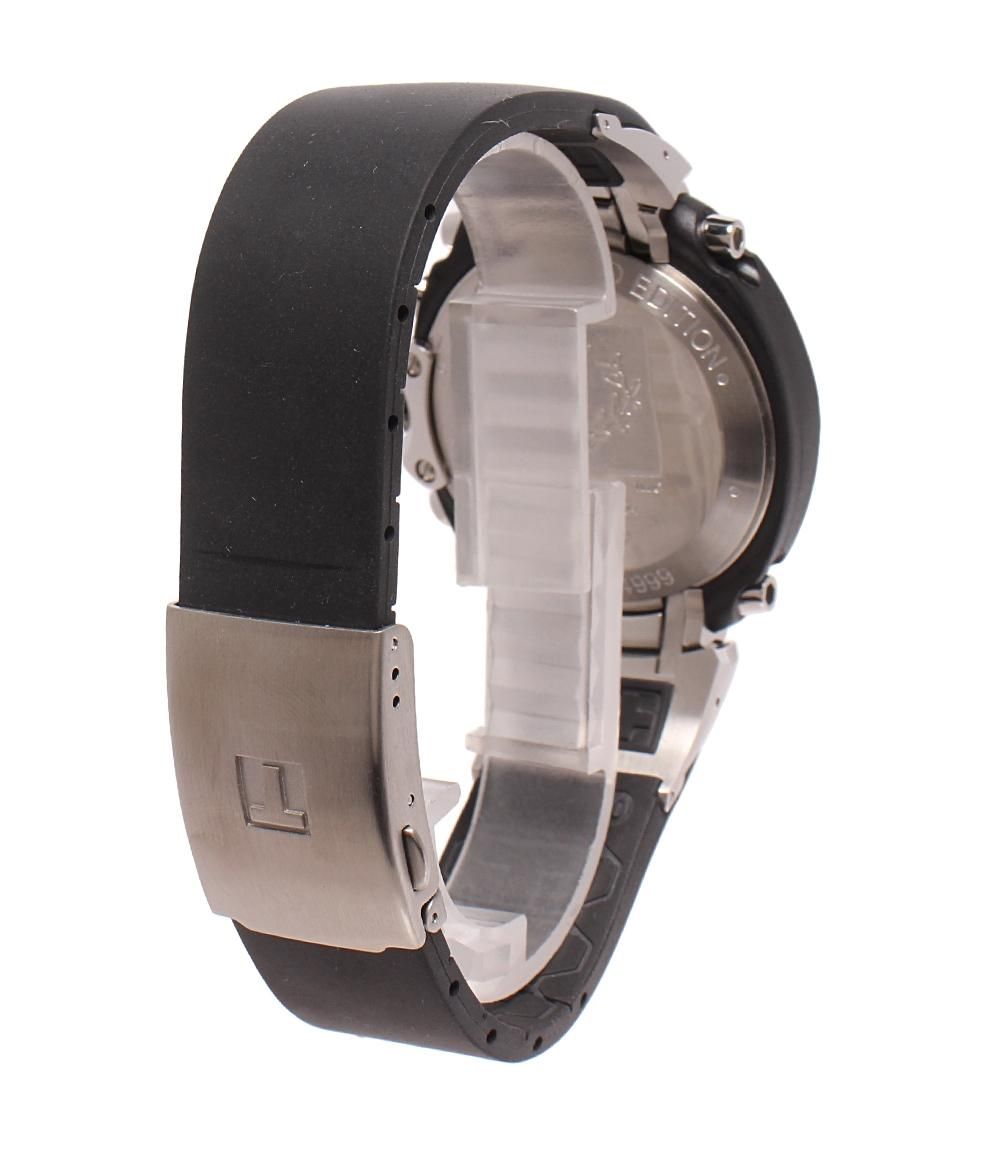 クオーツ ブラック