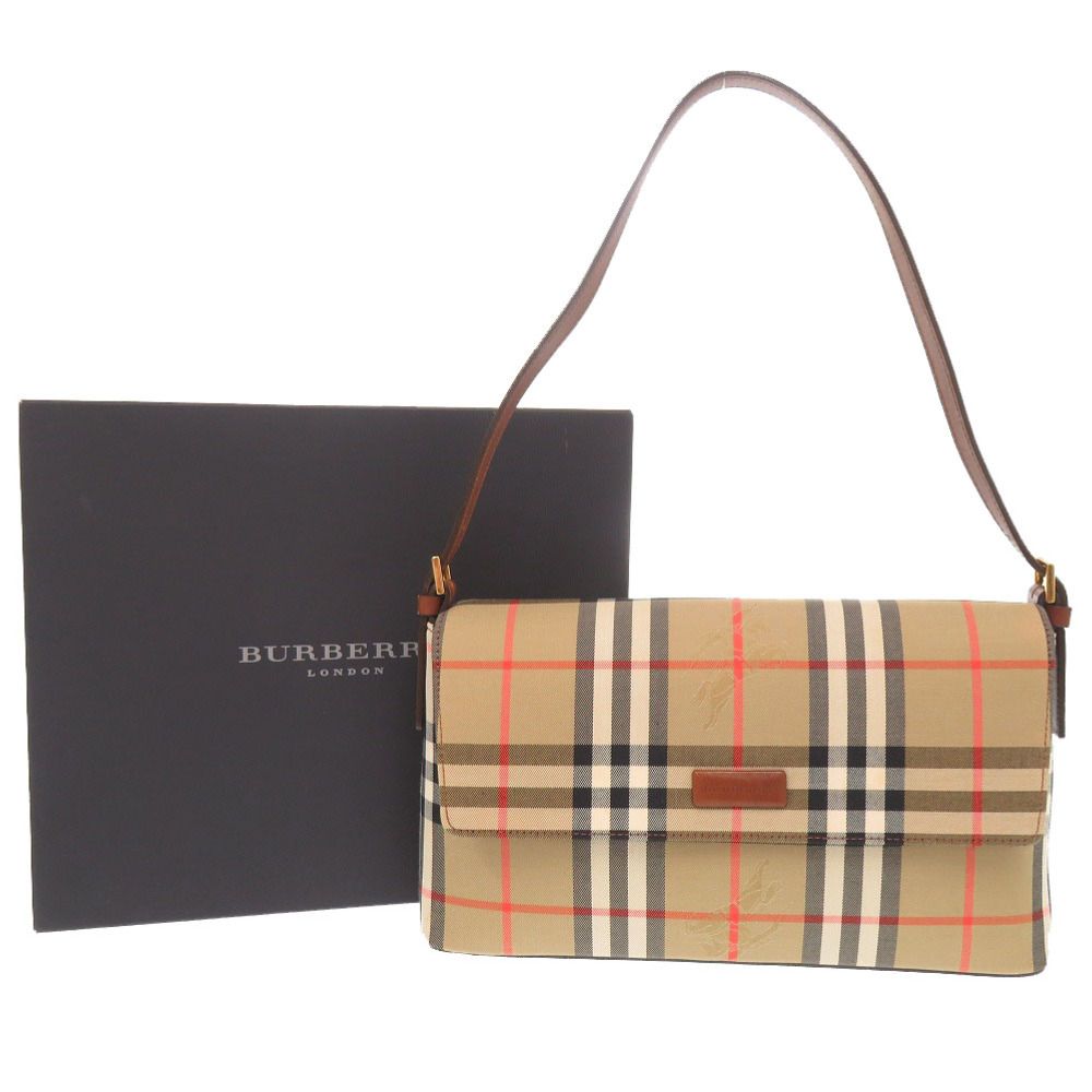 ベージュ ブラウン