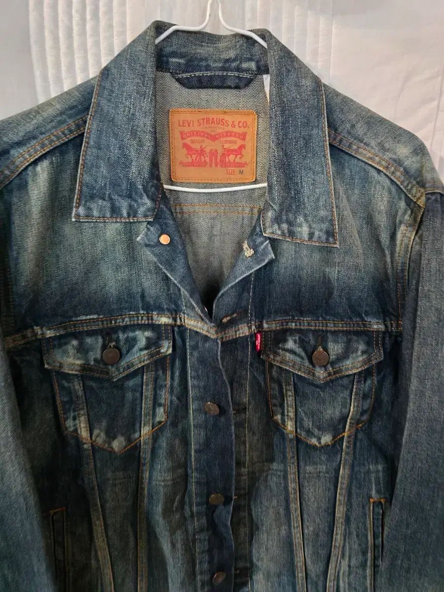 リーバイス デニムジャケット M サイズ
