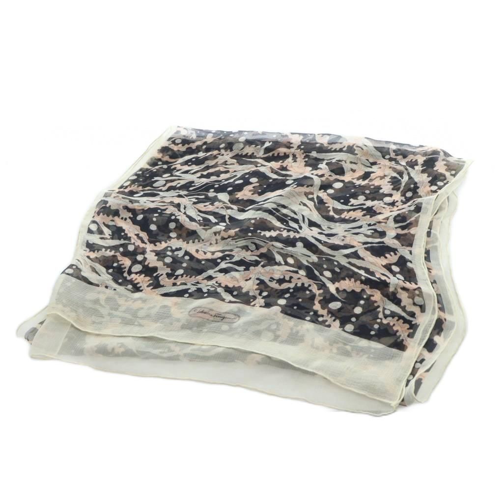 サルヴァトーレフェラガモ Salvatore Ferragamo 大判ストール スカーフ