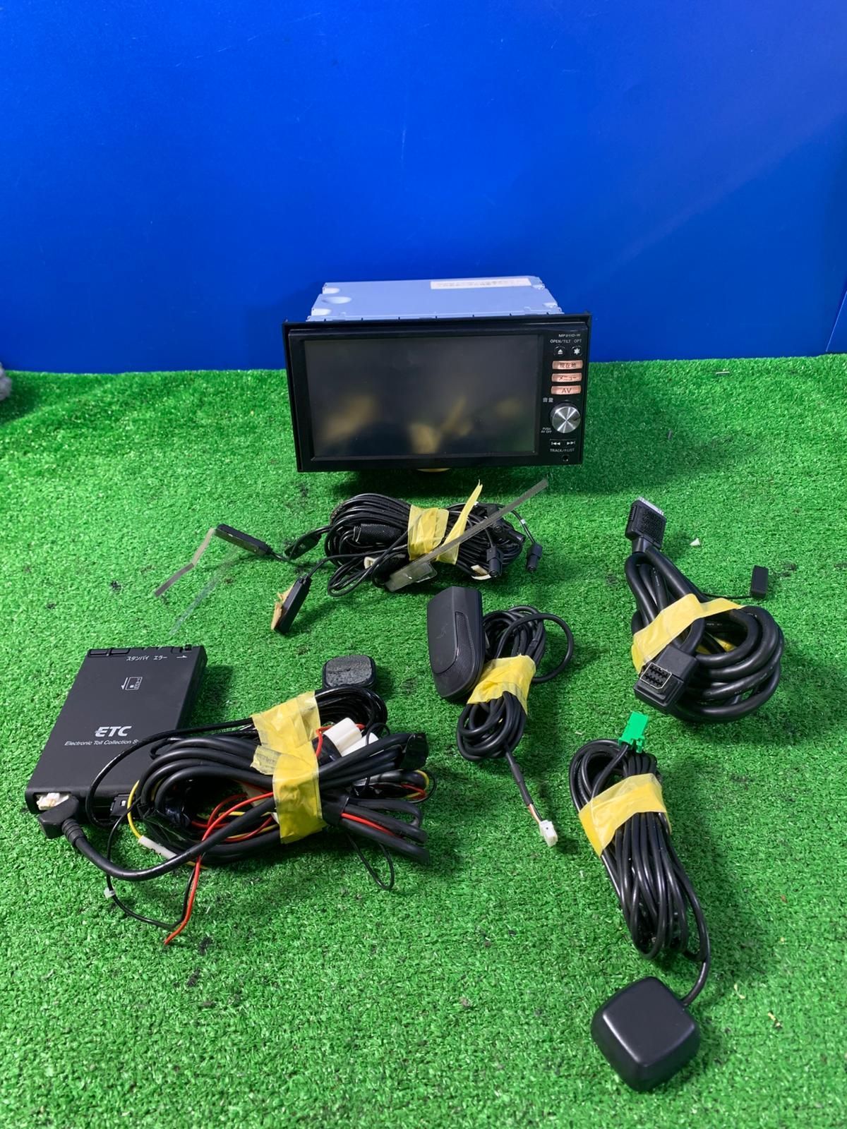 ZT-6751 日産 ナビ MP 311 D 地図 2014＋ETC＋アンテナ＋GPS キューブ Z 12