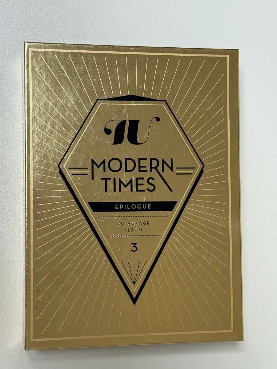 IU Modern Times Epilogue リパッケージアルバム IU Modern Times Epilogue リパッケージアルバム Amazon.co.jp: IU 3集