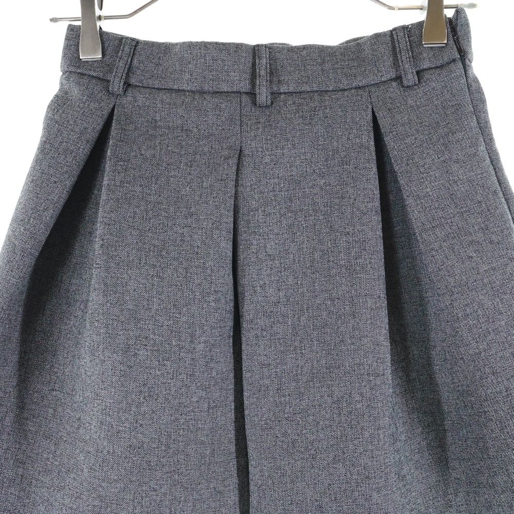 snidel (スナイデル) ベルテッドストラクチャーミニスカート グレー