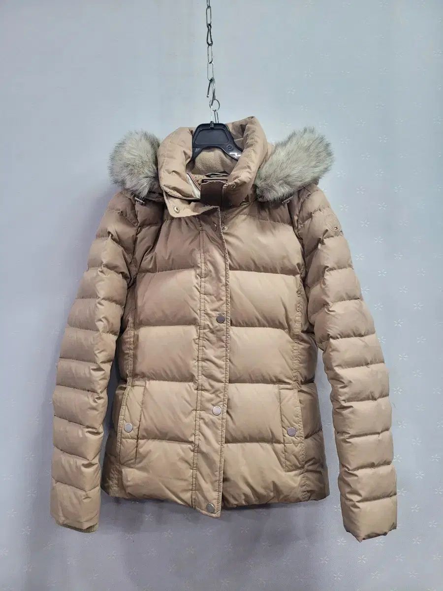 トミーヒルフィガー フード ファー ダウン アウター ベージュ