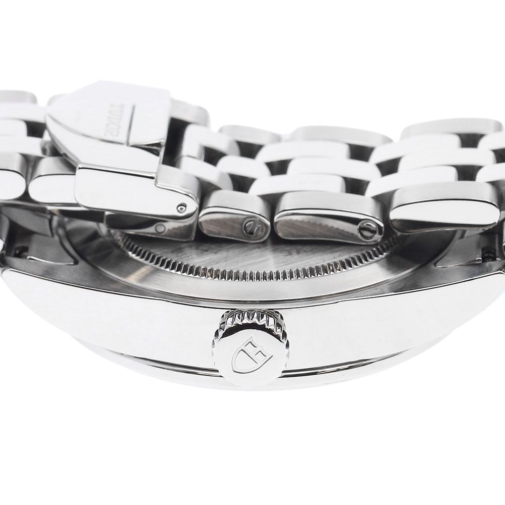 チュードル TUDOR