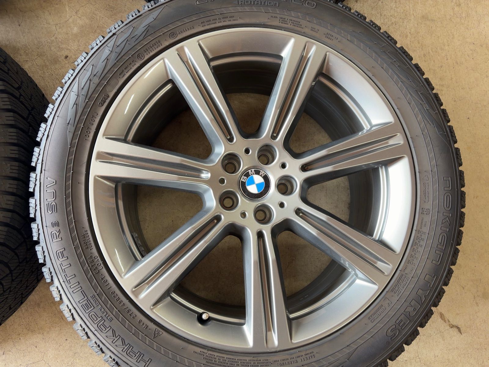 BMW X 5 G 05 6 06 ノキアン バリ山 2021年製 20インチ 4本セット