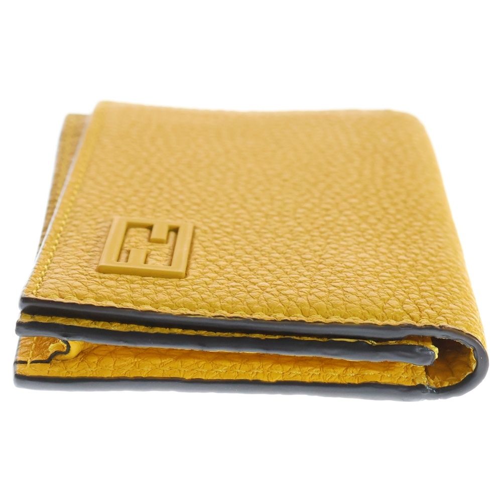 FENDI (フェンディ) ロゴプレート 二つ折り レザー カードケース