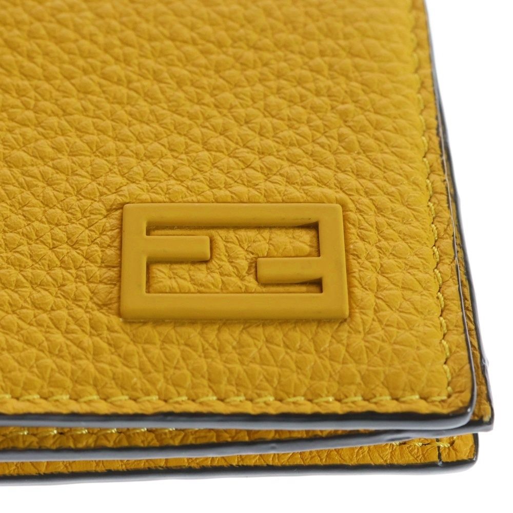 FENDI (フェンディ) ロゴプレート 二つ折り レザー カードケース