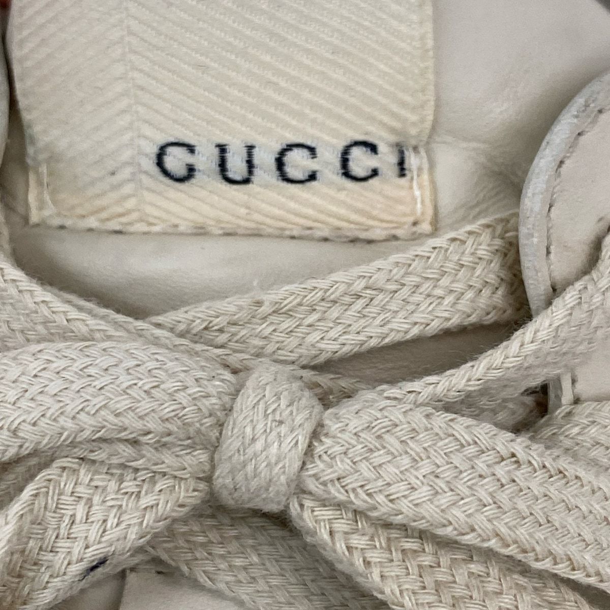 500877 アイボリー×グリーン×レッド