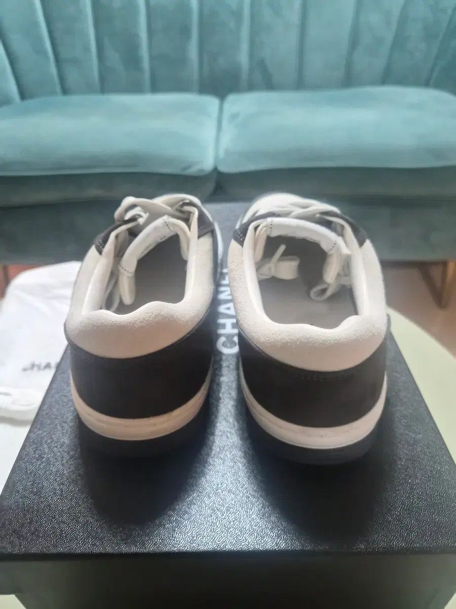  CHANEL エアジョーダン1 スウェード スニーカー 41 スニーカー 靴