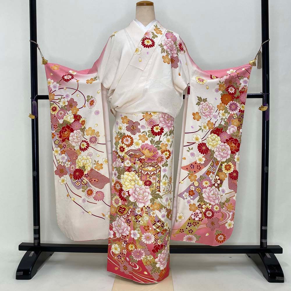振袖 中古  白 正絹 古典 裄68.8cm 身丈172cm 美品 L サイズ 成人式 5068 振袖 中古 白 正絹 古典 裄68.8cm 身丈172cm 美品 L サイズ 成人式
