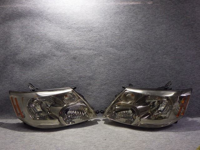 美品トヨタ アルファード ANH10 MNH10前期 HID ヘッドライト 左右 美品！アルファード10系ヘッドライト左右HID トヨタTOYOTA