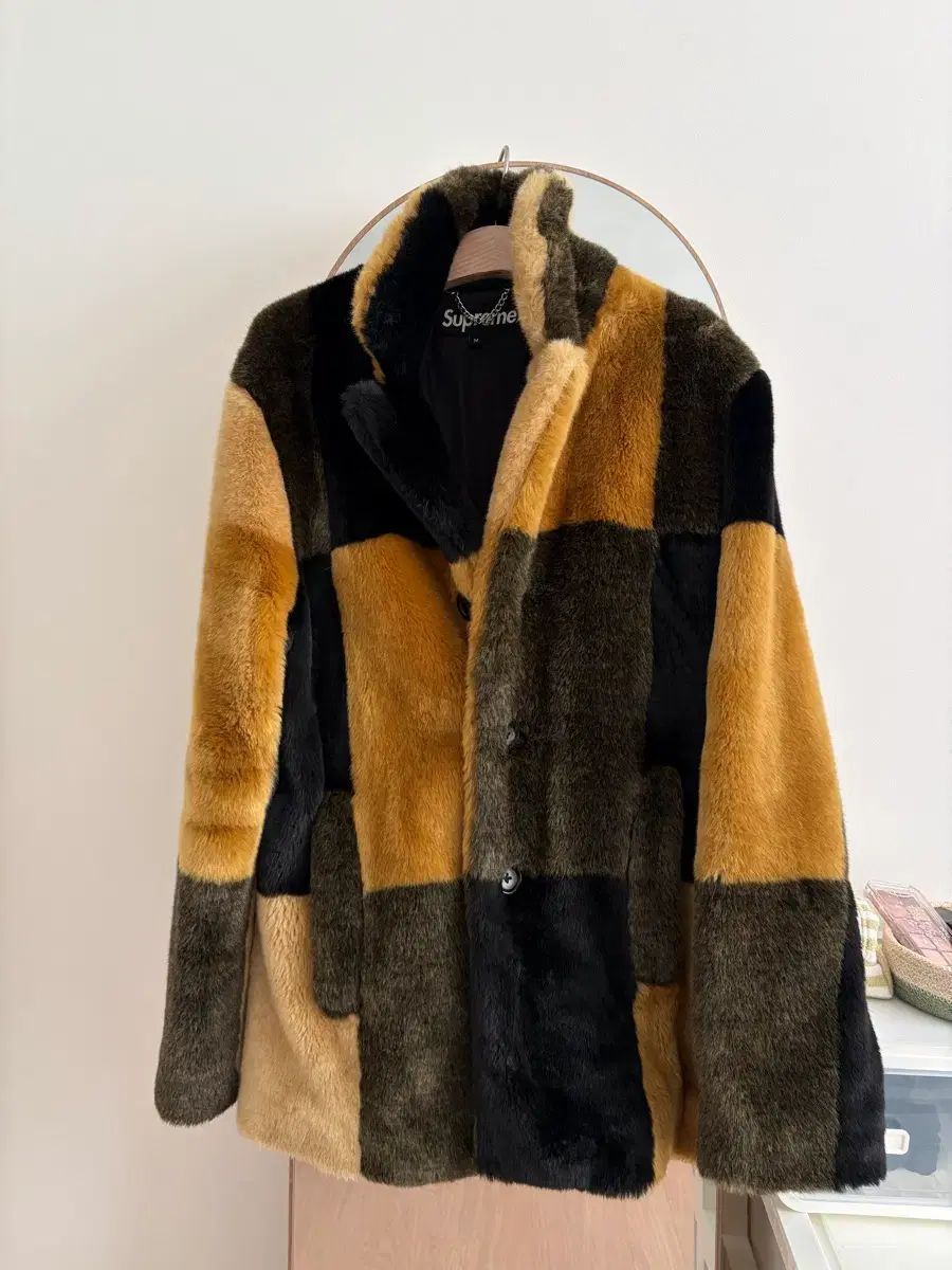 Supreme ファージャケット Mサイズ