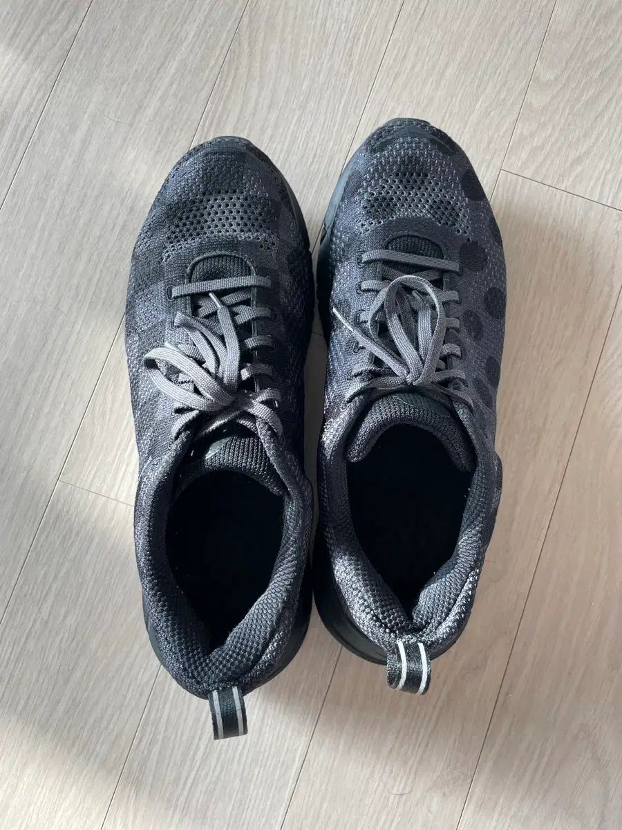 275 HOKA ONE エンジニアードガーメンツ ホーファナ2