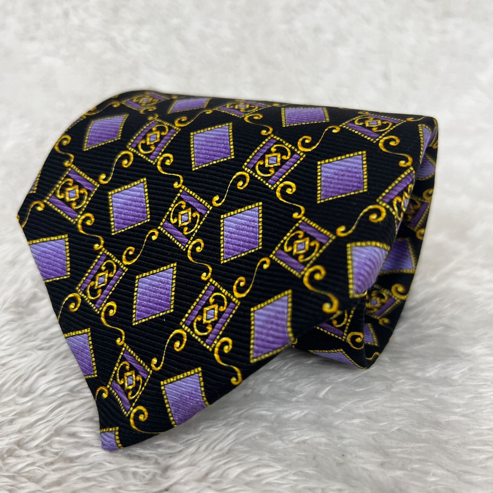 美品》VERSACE (ヴェルサーチェ) シルクネクタイ イタリア製 総柄