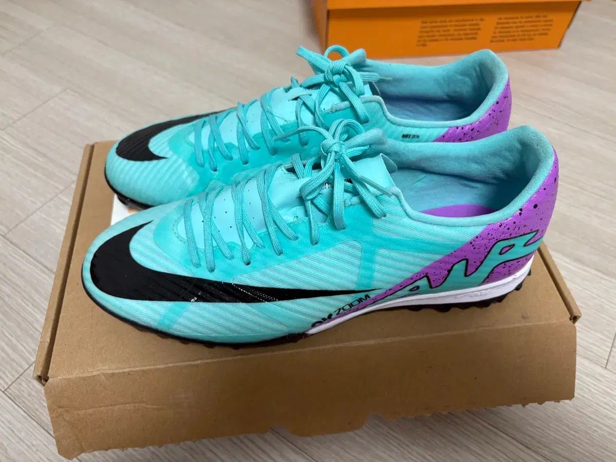 ナイキ ズーム ベイパー 15 アカデミー TF 280 mm