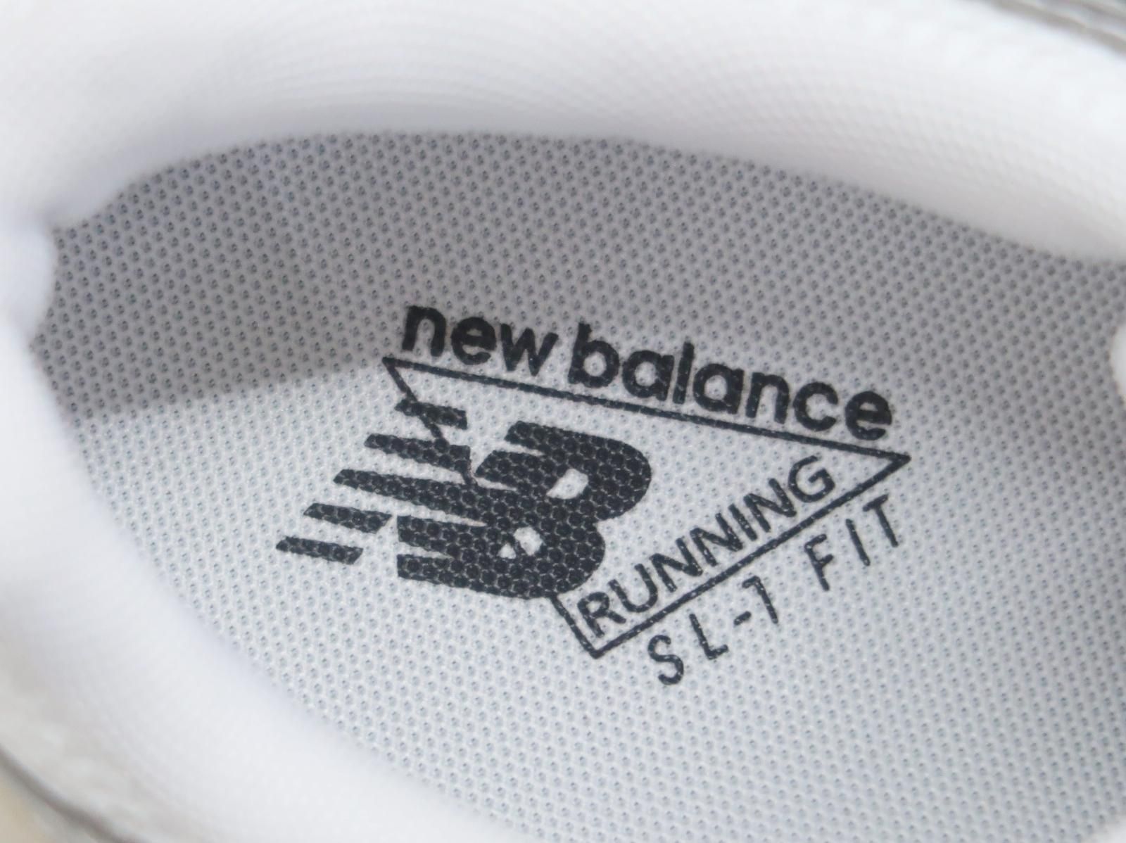 スニーカー 25㎝