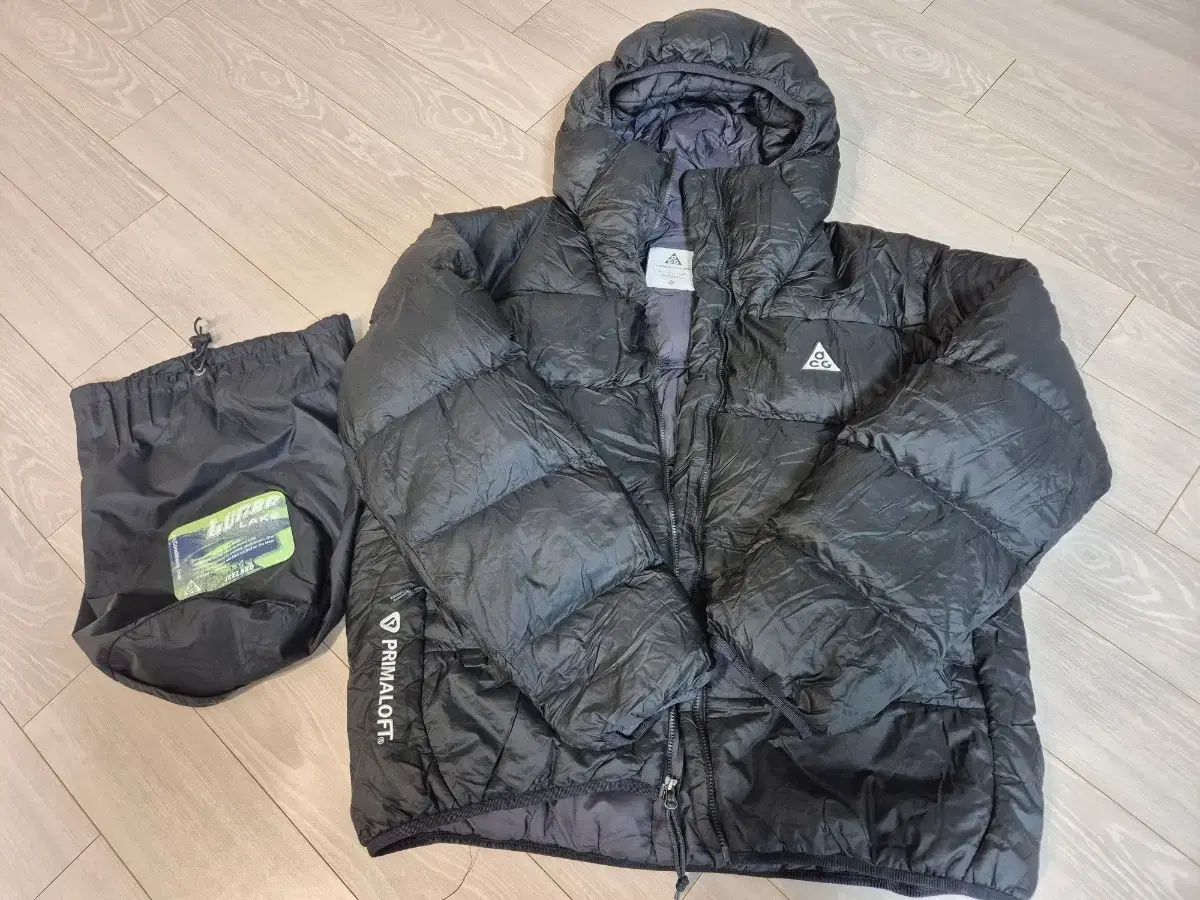 ナイキ ACG サーマフィット ルナ レイ旧モデル サイズ L