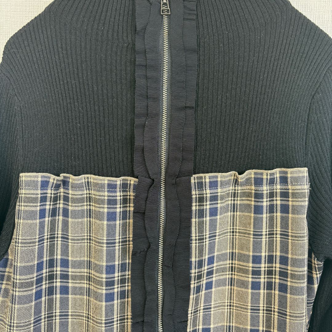 フリル付きワンピース