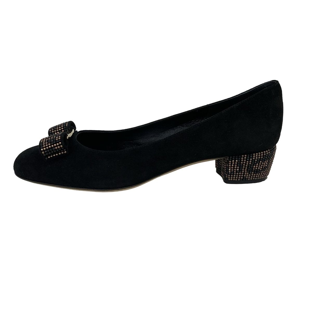 |SalvatoreFerragamo サルバトーレフェラガモ パンプス 8 D レディース ヴァラ 黒 ラインストーン