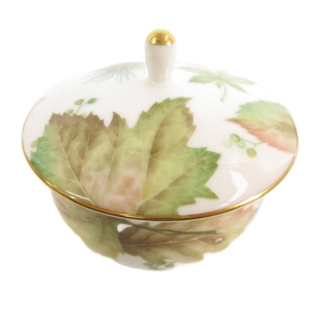 新品❤️乃りたけ　金　レトロ　幾何学模様　湯呑 ５客 蓋付き　ノリタケ Amazon | Noritakeノリタケ 乃りたけ 露染 汲出し揃 蓋付き湯呑5客