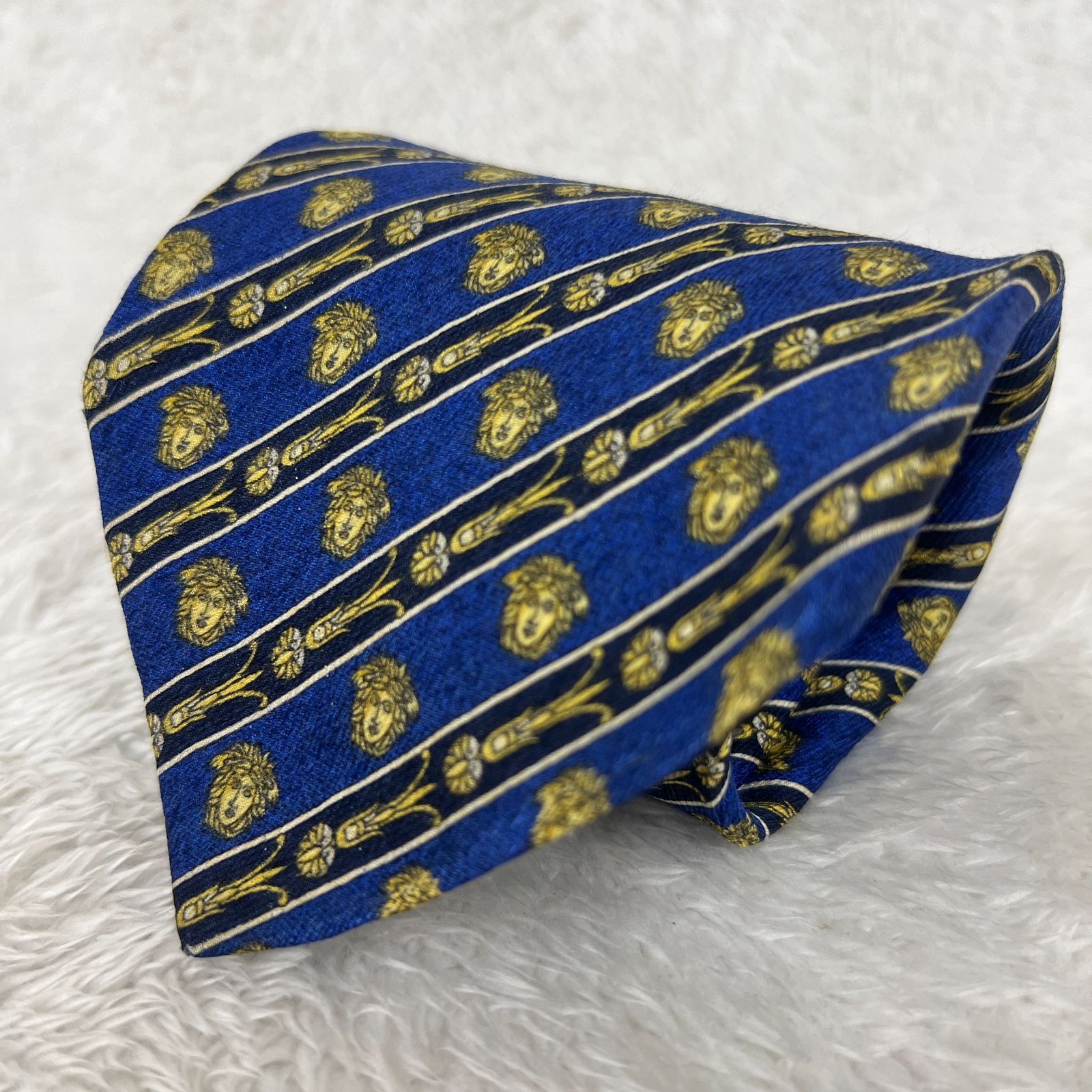 美品】ジャンニ・ヴェルサーチェ ネクタイ ブルー系 メデューサ 高級