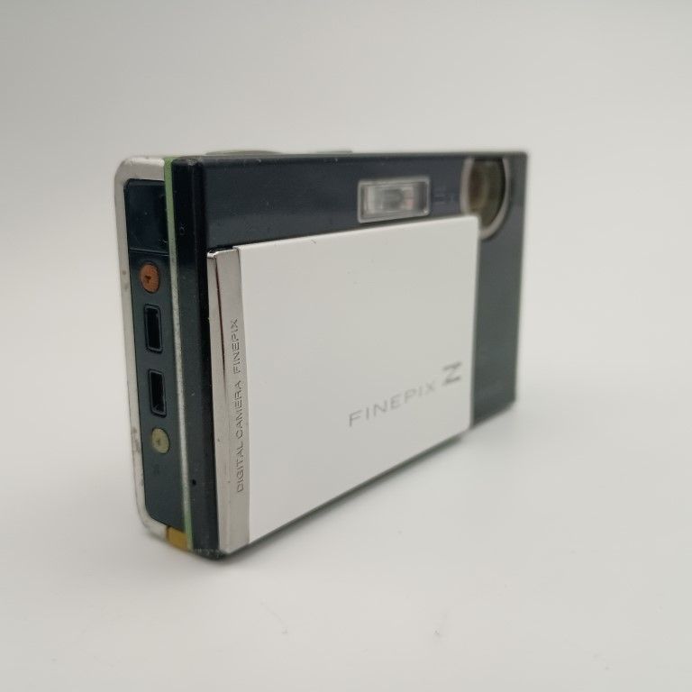 FINEPIX Z