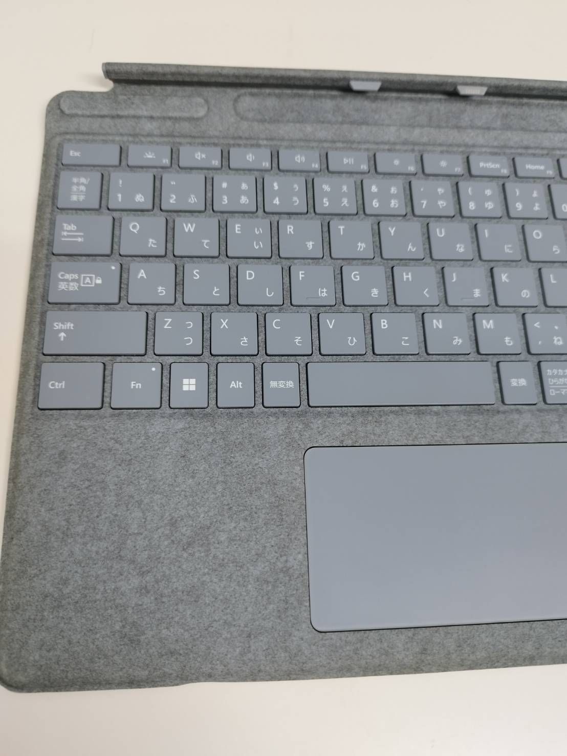 良品】Microsoft Surface Pro Signature/タイプカバー/アイスブルー