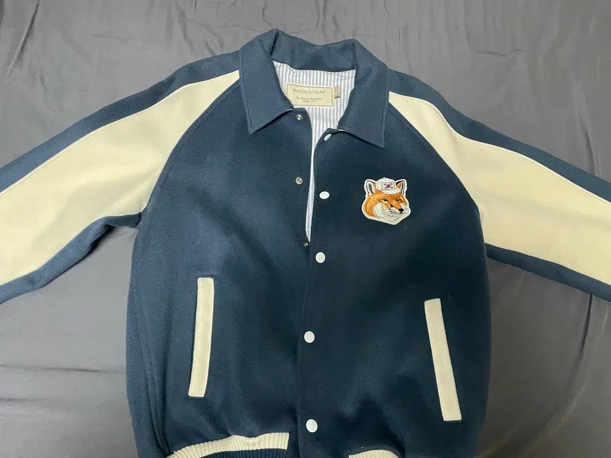 L メゾンキツネ 15fw 国뽕 テディ スタジャン - メルカリ