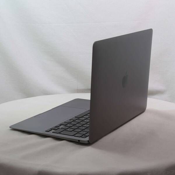 中古品〕 MacBook Air 13.3-inch Early-2020 MVH22J／A Core_i5 1.1GHz