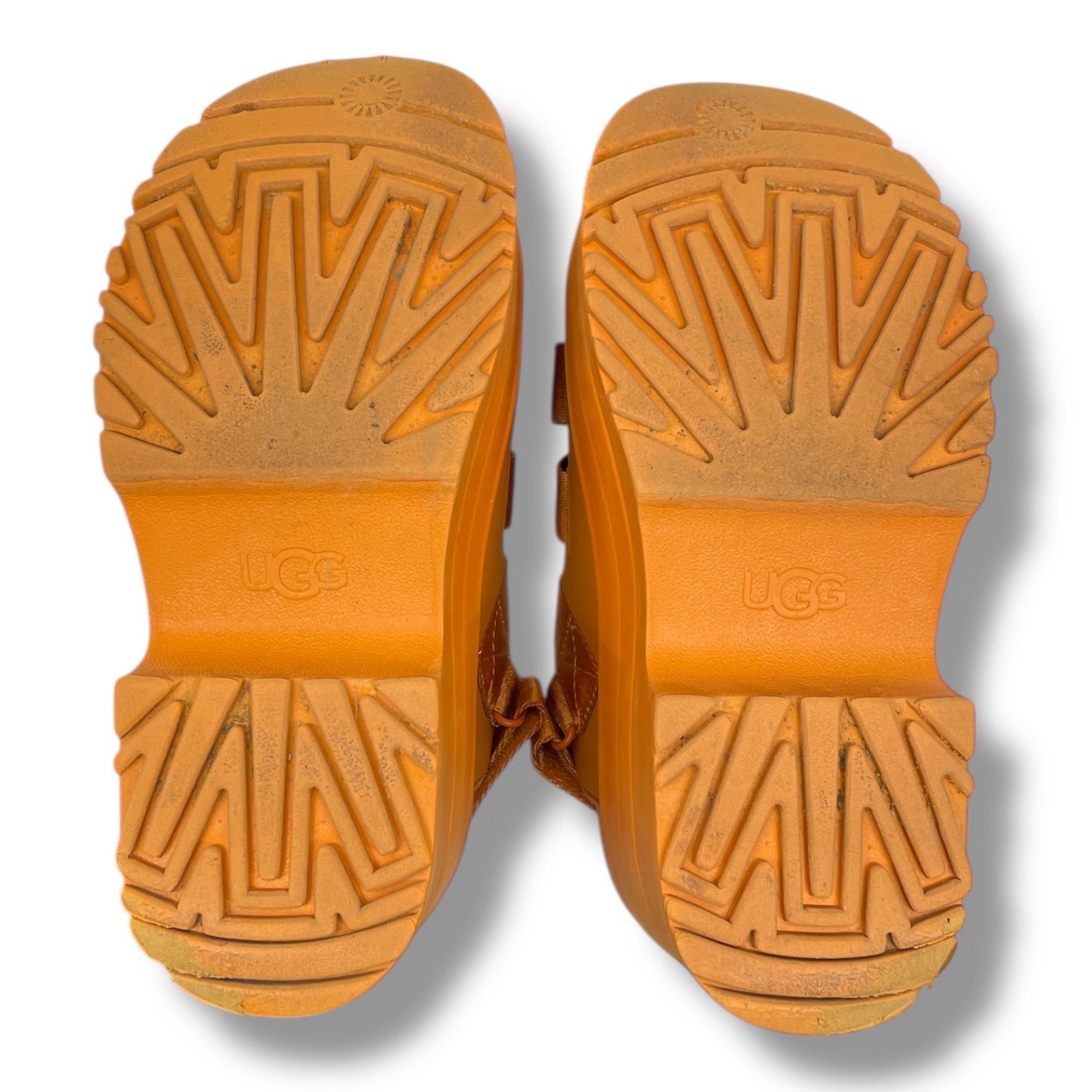 アグ goldenrise オレンジ ugg 厚底サンダル UGG - UGG アグ 1155458