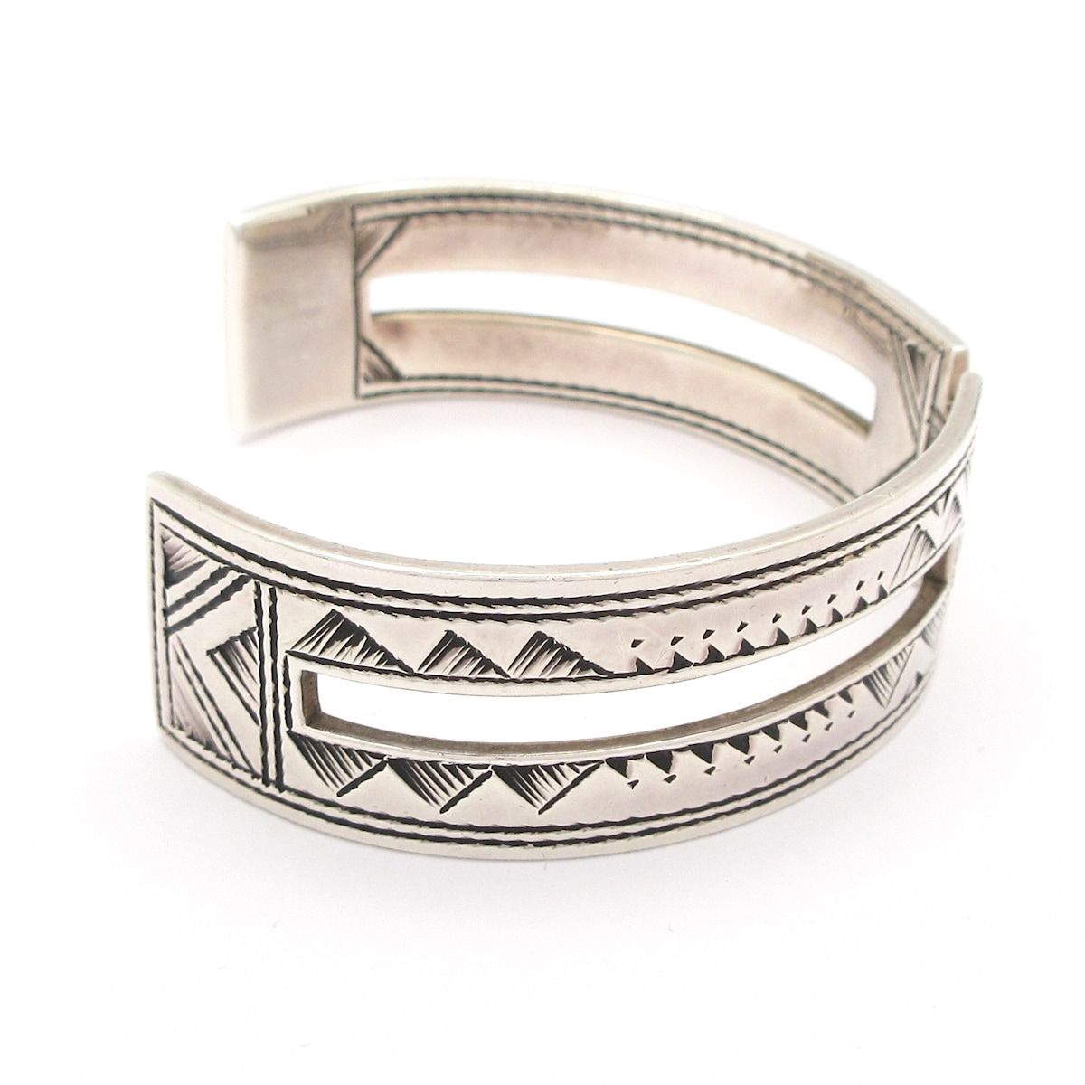 エルメス トゥアレグ T4 HERMES 925 バングル　廃盤 HERMES Accessory】エルメス バングル トゥアレグ T4 シルバー925 ユニ