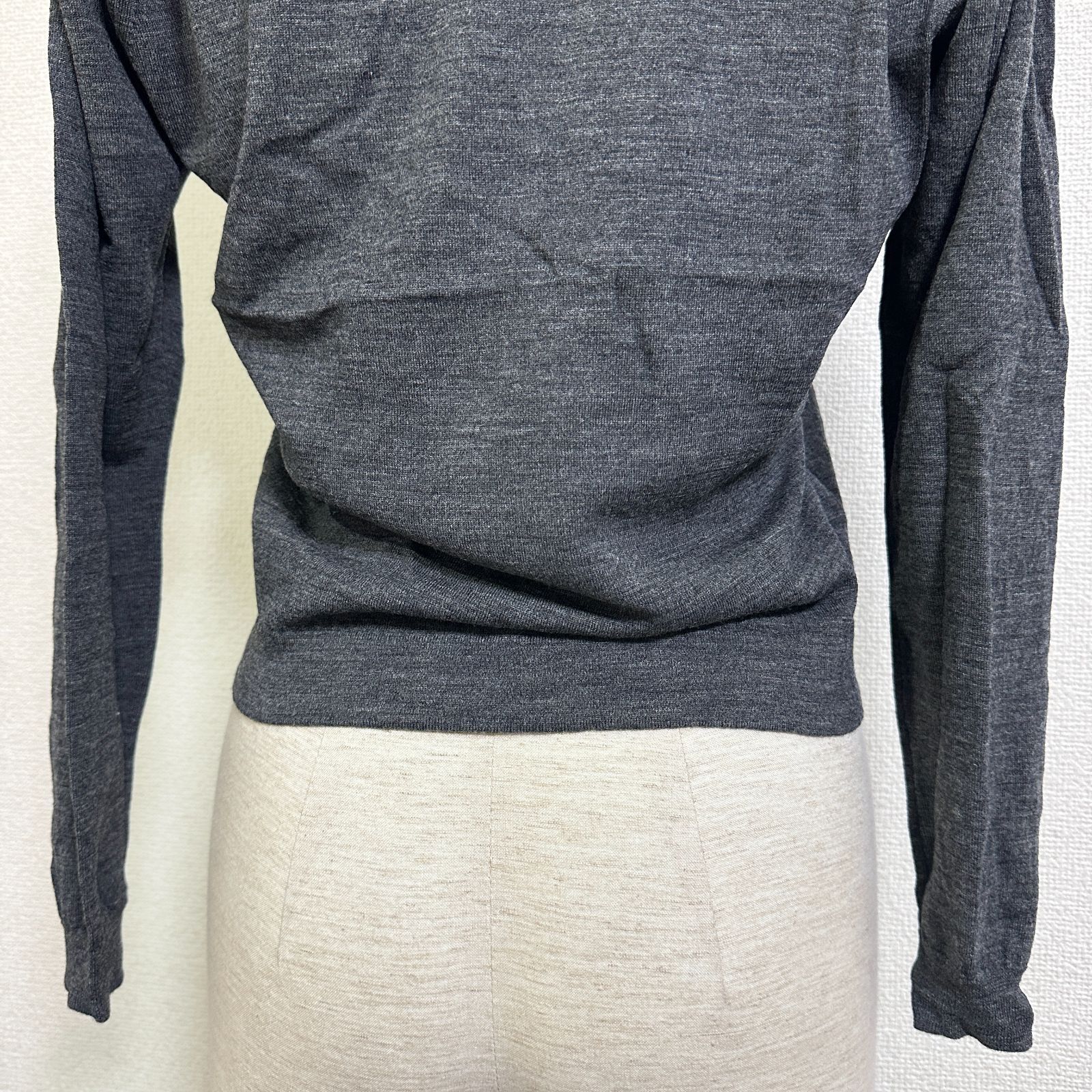 JOHN SMEDLEY イングランド製 ニュージーランドメリノウール100% V 