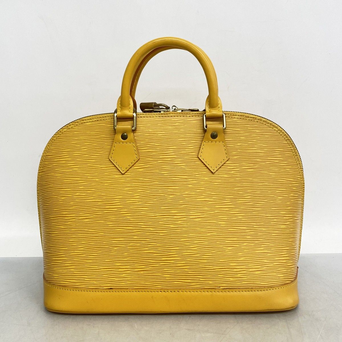 【5pb2962】ルイヴィトン ハンドバッグ エピ アルマ M52149  ジョーヌ【中古】レディース 6ab0784】ルイヴィトン ハンドバッグ エピ アルマ M52149 ジョーヌ