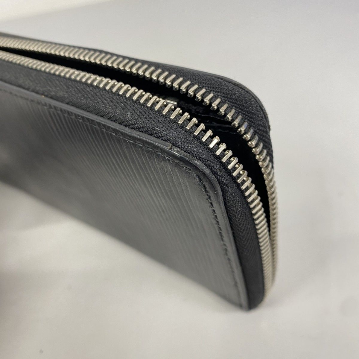 6ab0878】ルイヴィトン 長財布 エピ ジッピーウォレットヴェルティカル