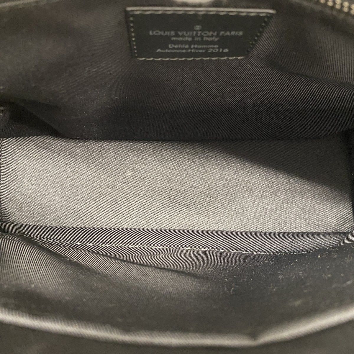 ショルダーバッグ