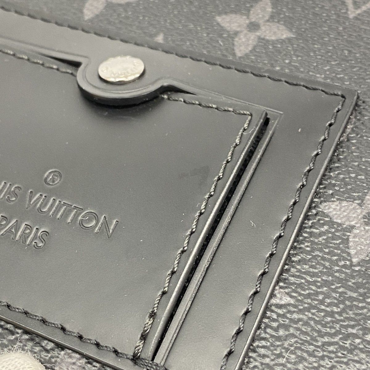 6 ab 0916 ルイヴィトン ショルダーバッグ モノグラム エクリプス メッセンジャーヴォワヤージュPM M 40511 ブラック メンズ クルーネック ブラック系