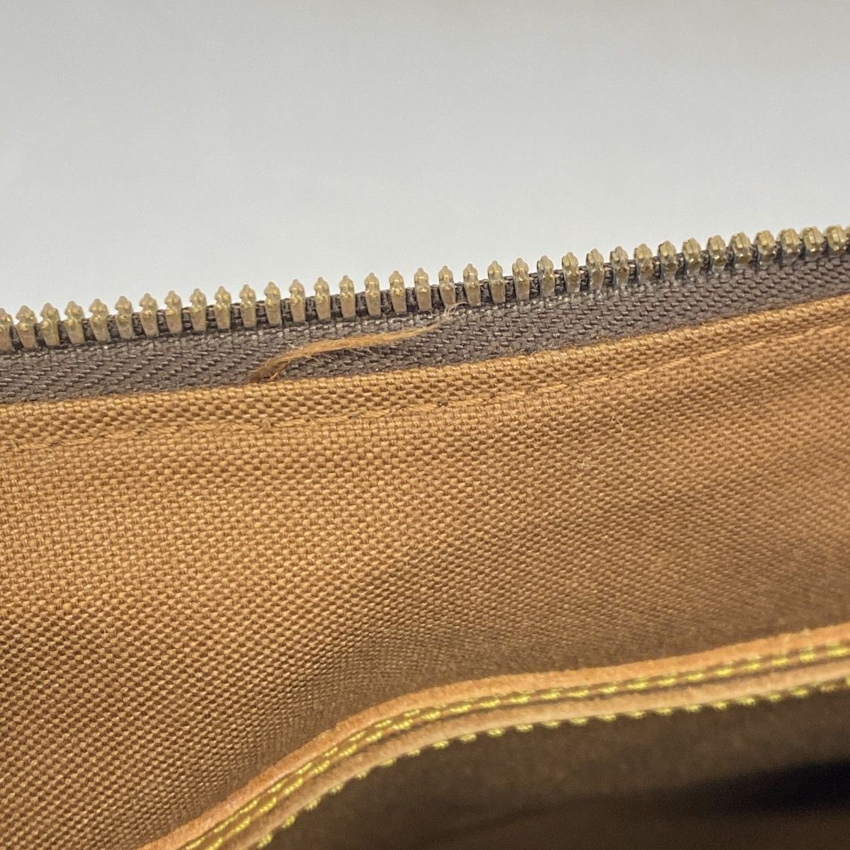 6ab0984】ルイヴィトン ハンドバッグ モノグラム アルマ M51130  