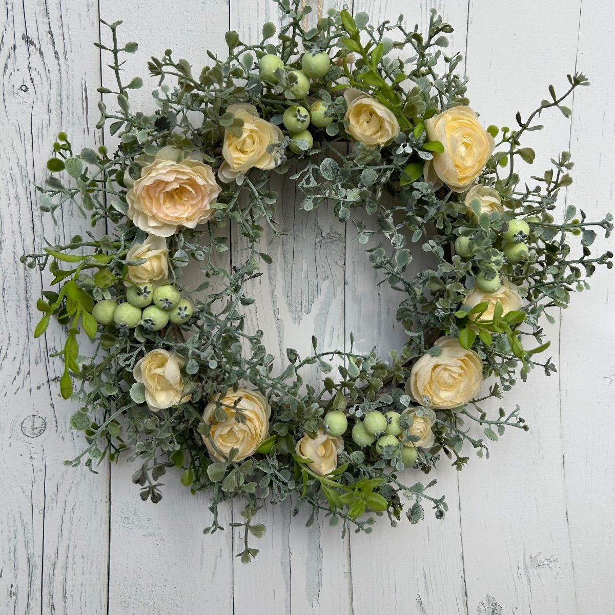 ローズとグリーンベリーのリース 春のリース グリーンリース