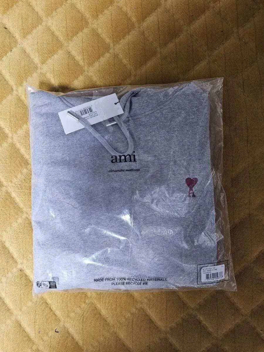 アミ スモール ハート ロゴ フーディー グレー L