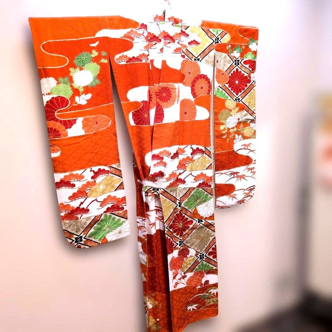 MW23.成人正絹振袖オレンジ豪華美麗金彩金駒刺繍花柄に波模様169cm