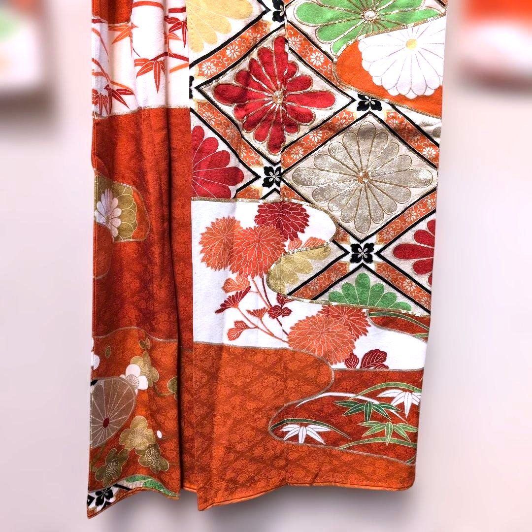 MW23.成人正絹振袖オレンジ豪華美麗金彩金駒刺繍花柄に波模様169cm
